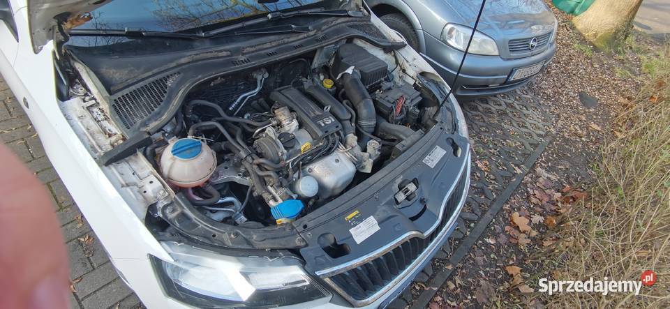 koda Rapid 12 MPI 63 kW 2014 Salon Niski 86KM Wrocław