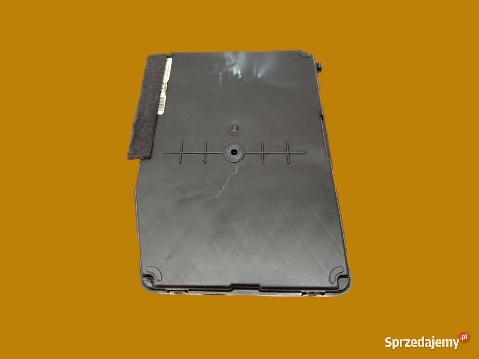 MODUŁ 8200525384 UCH Renault Scenic II 20032009 Rok produkcji 2003 sprzedam