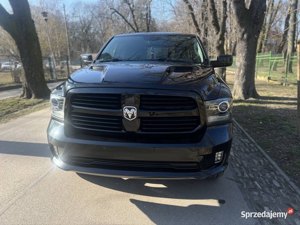 Dodge Ram 1500 Sport 57 Hemi V8 LPG LIFT 2 kurtyny powietrzne RAM Jarosław