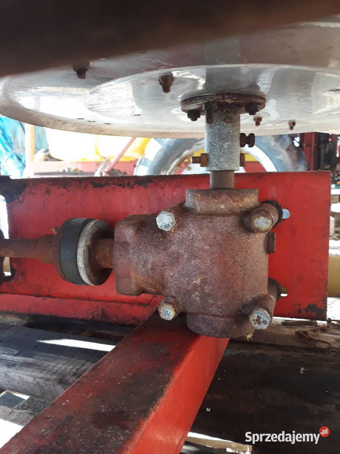 Rozsiewacz nawozu ABRA 2 MAXI 1700 l nieuszkodzony