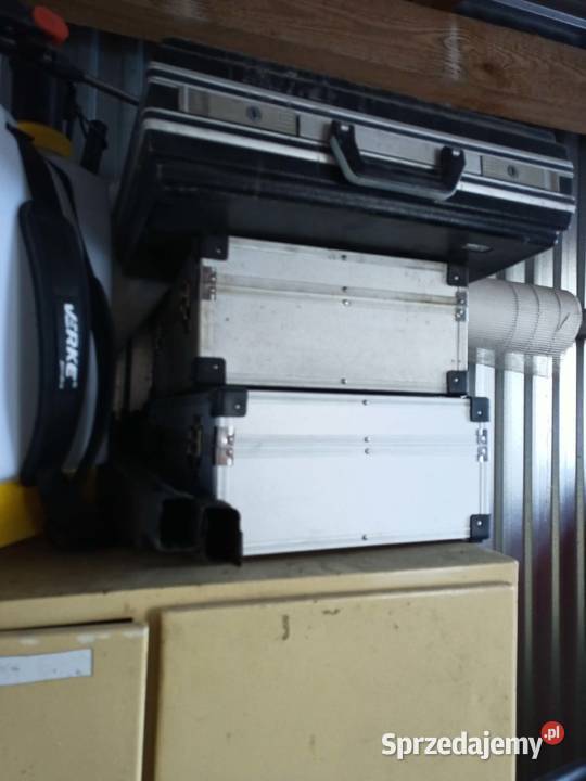 Radia PRLRóżne Starocie Walizki