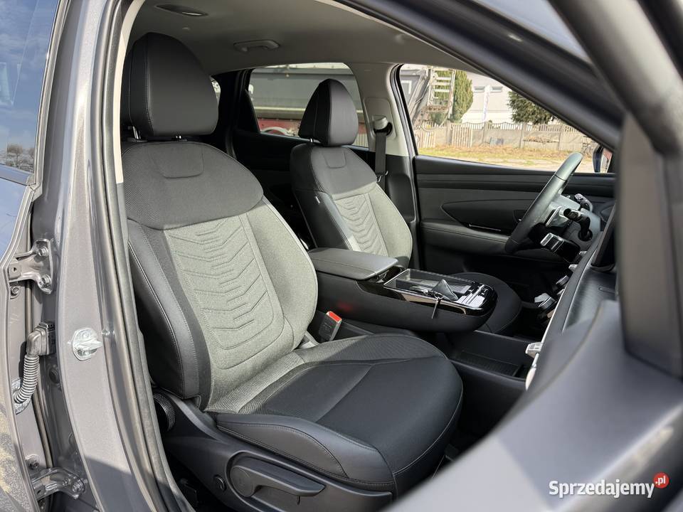 Hyundai Tucson 16 BENZYNAHYBRYDA Klimatronik elektrochrom. lusterko wst. Konin