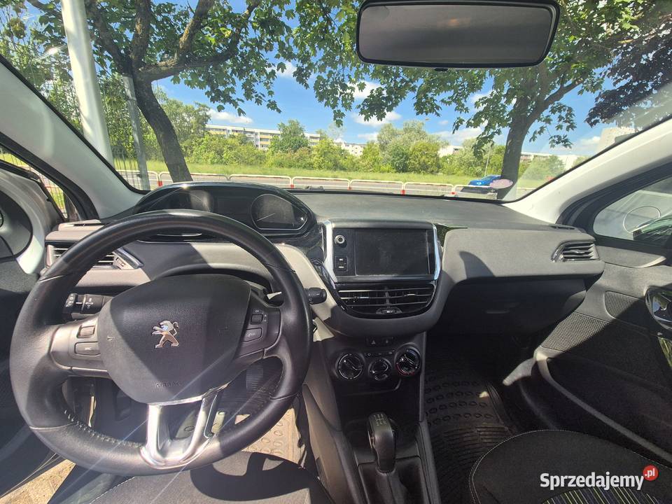 Peugeot 208 2015 r 106 Klimatyzacja Rozrząd do Poznań