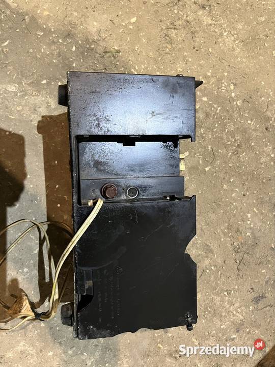 Prostownik z rozruchem Rosyjski radziecki 1224V Zwoleń