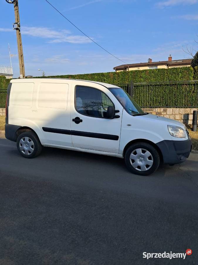 fiat doblo 14 benzyna 2006 Sieradz