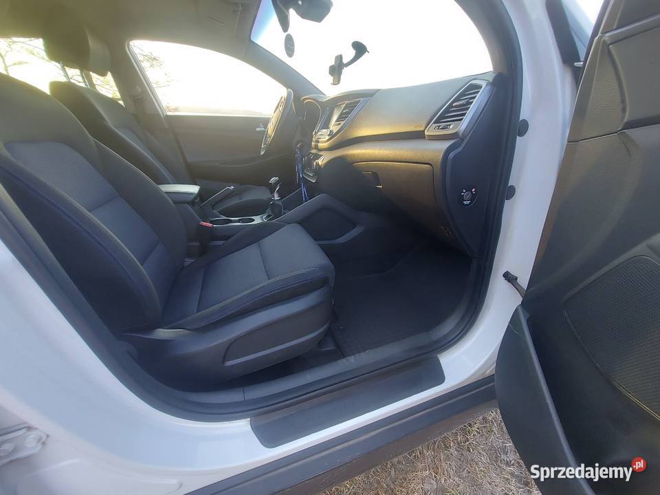 Hyundai Tucson III 20 Diesel 2016 Komfort Giżycko
