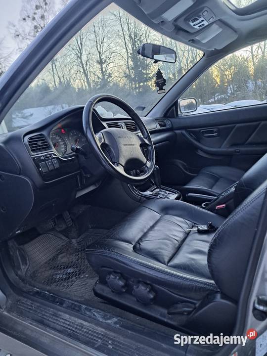 Subaru Legacy 25 LPG automat całość części Biała Podlaska