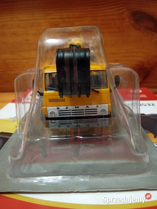 KAMAZ 5511 EO 3532 koparka Kultowe ciężarówki Warszawa