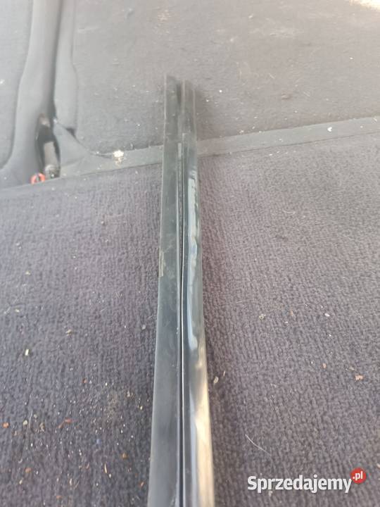 Listwy Czołowe Szyby Lewa Prawa Audi A4 B5 a14 osobowe Myszków