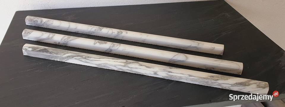 Wałek Marmurowy ścienny Bianco Carrara Bielawa