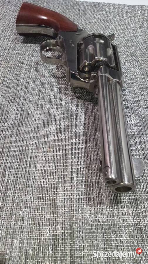 Rewolwer czarnoprochowy Uberti 1873 Cattleman 44 Konin