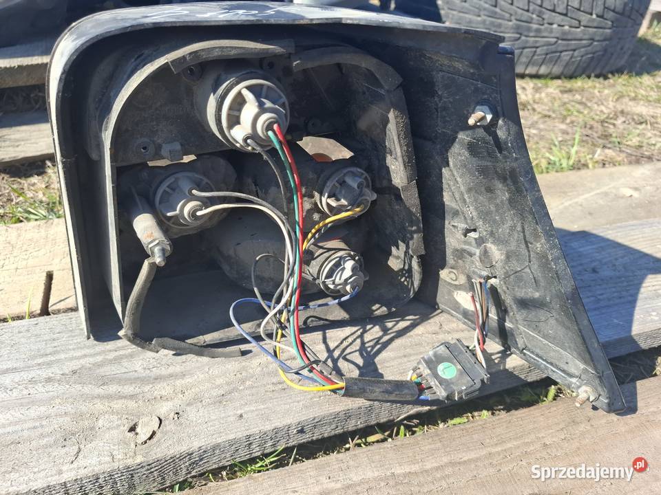 Lampa Lewa Tył Volkswagen Golf IV osobowe Wisznice