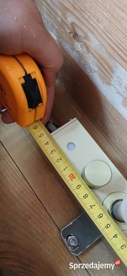 Lampa elektronowa LO401 w skrzyni Skierniewice