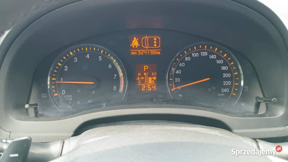 Toyota Avensis 18 automat benzyna 2011 opolskie sprzedam