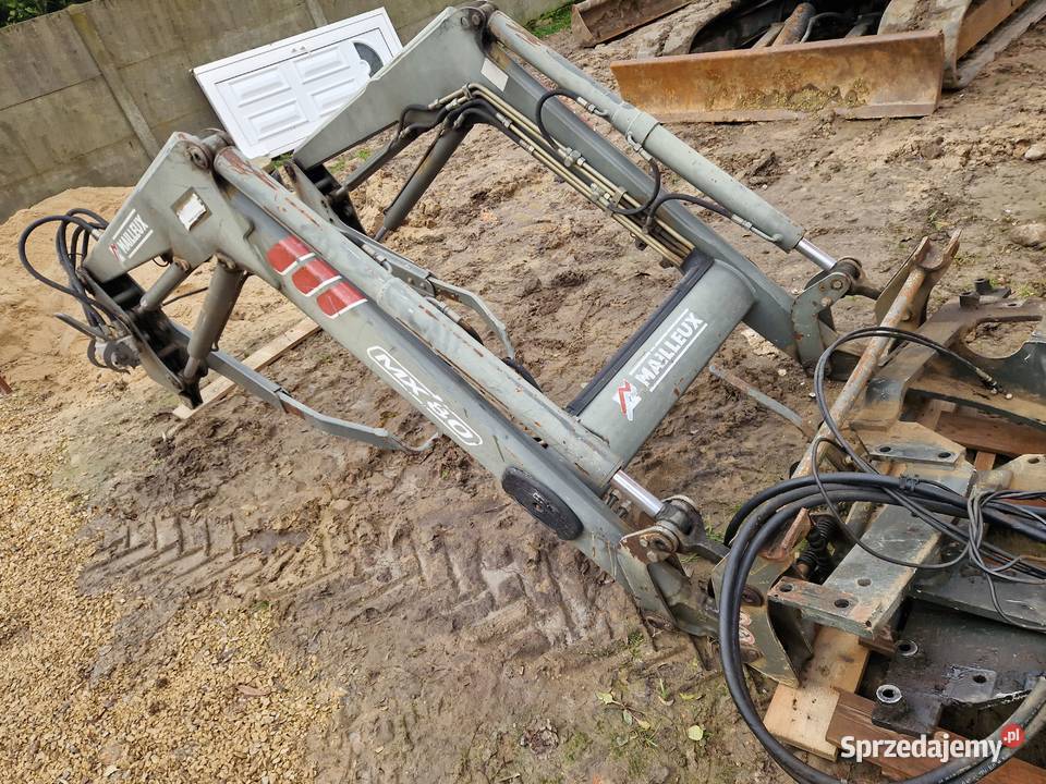 ładowacz czołowy TUR MAILLEUX MX80 MF Massey Zelów