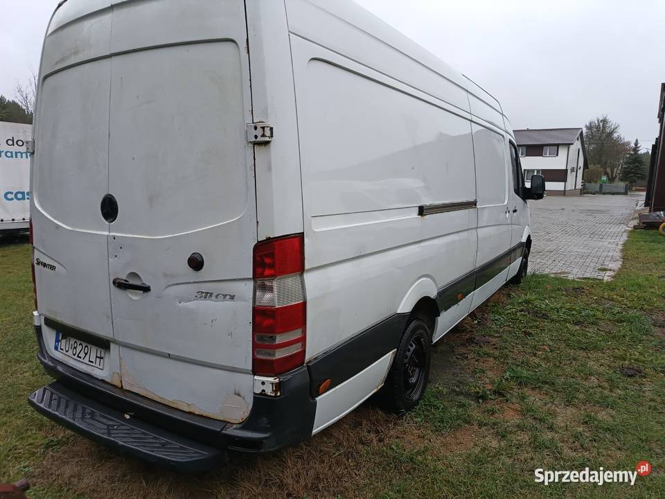 Karoseria kasta kompletna sprinter 906 Rok produkcji 2008 Wołoskowola sprzedam