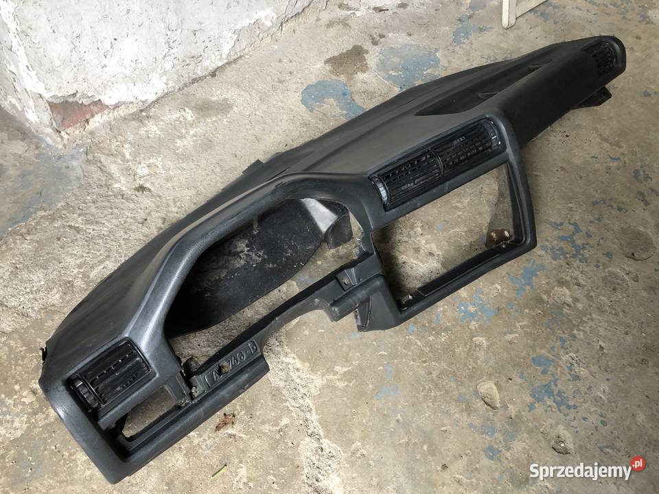 e30 bmw fotel deska rozdzielcza kokpit kanapa osobowe Toruń