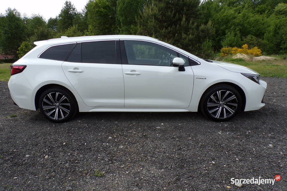 Toyota Corolla XII Kombi 20 Hybrid Dynamic Force Corolla Piła