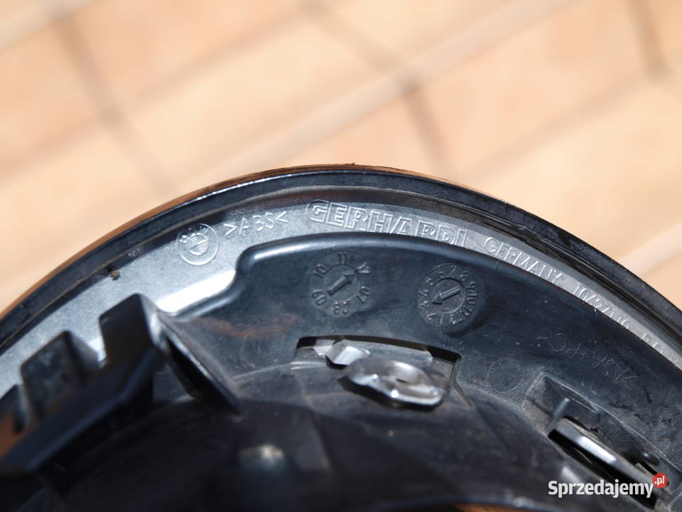 BMW 7 F01 F02 grill atrapa przód prawa czarny części blacharskie Kalisz