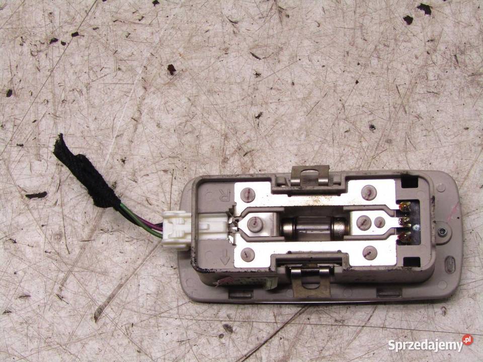 LAMPKA OŚWIETLENIE WNĘTRZA KABINY NISSAN QASHQAI Motoryzacja