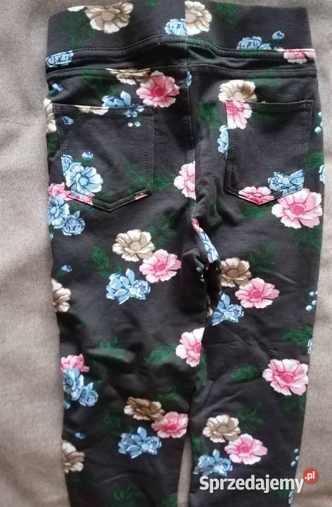 Legginsy Young Style rozmiar 134 Łódź