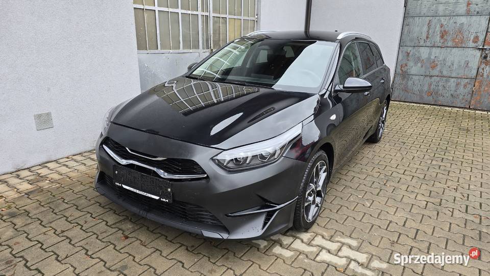Kia Ceed 10 TGDI 100 OPF 2025r 52 500 PLN benzyna Nowy Świętów