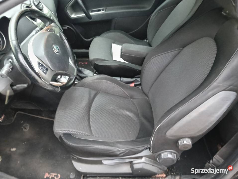 Alfa Romeo MiTo 2008r 16 JTD 2/3
