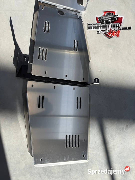 KOMPLET Osłon Aluminium 6mm Toyota Hilux 2015 Pasłęk