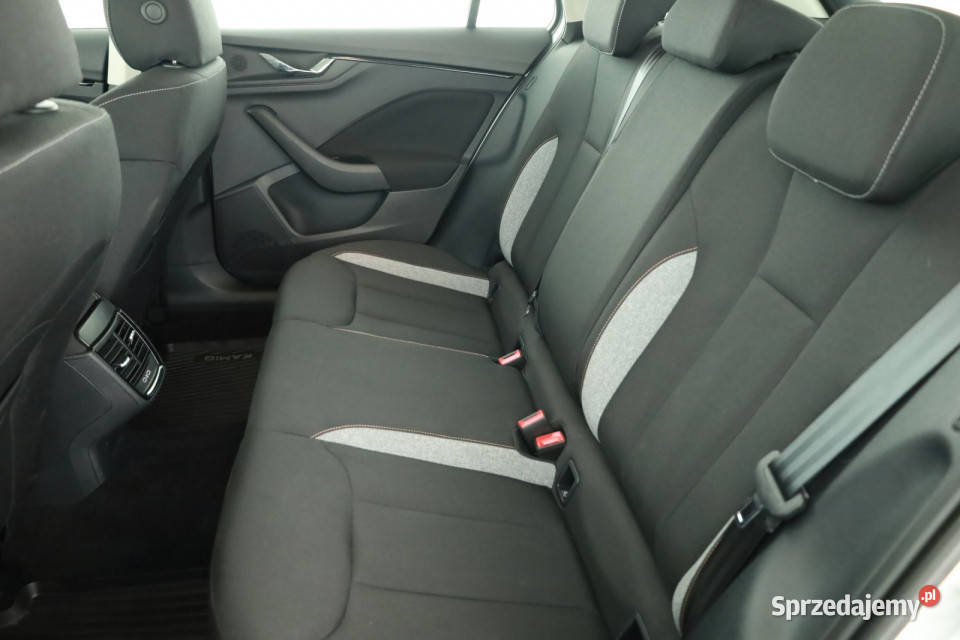 Skoda Kamiq 10 TSI światła do jazdy dziennej