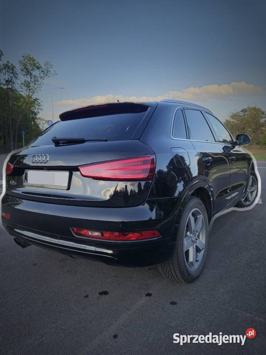 Audi Q3 20 220 automat tiptronic benzyna czarna reflektory ksenonowe Wrocław