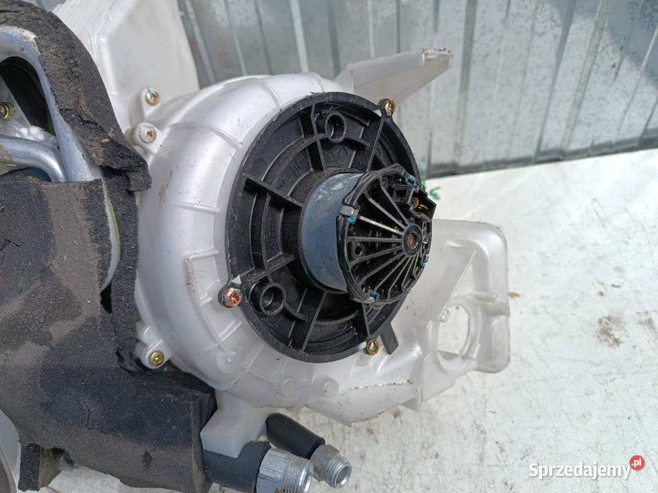 WENTYLATOR NAGRZEWNICY TYŁ HONDA STREAM