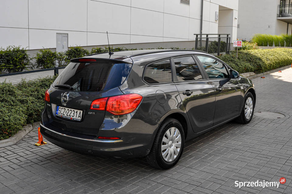 Opel Astra J Salon Lift 2013 r Wrocław