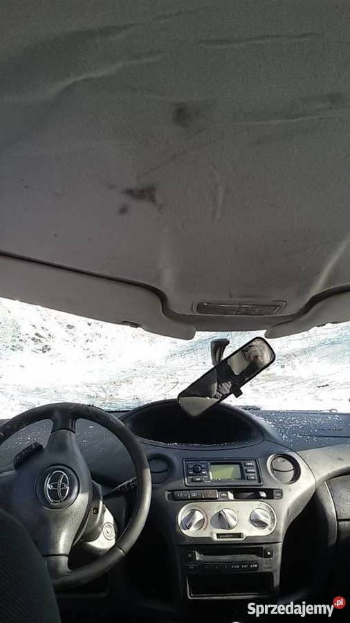 Toyota Yaris USZKODZONA Tarnogród sprzedam