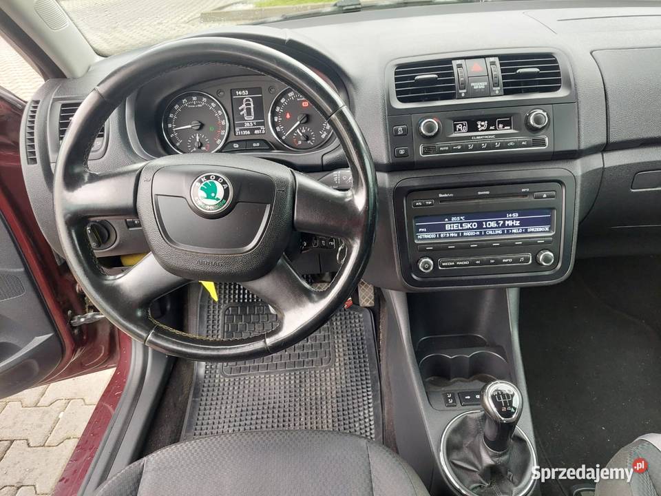 Skoda Fabia 16 TDI 2010bogata wersjaniski diesel