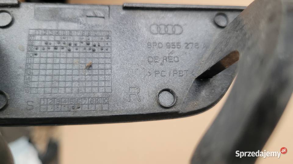 ZAŚLEPKA KLAPKA PRAWA SPRYSKIWACZA AUDI A3 LIFT osobowe śląskie Ruda Śląska