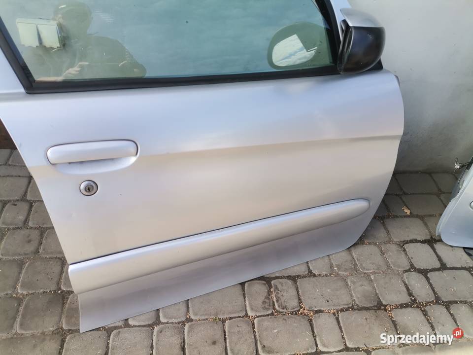 CITROEN XSARA PICASSO DRZWI PRAWY PRZÓD EZRC osobowe małopolskie Nowy Sącz