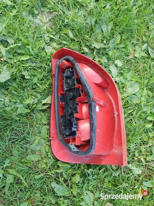 Lampa tylna prawa Citroen Xsara Picasso 99 Kraków