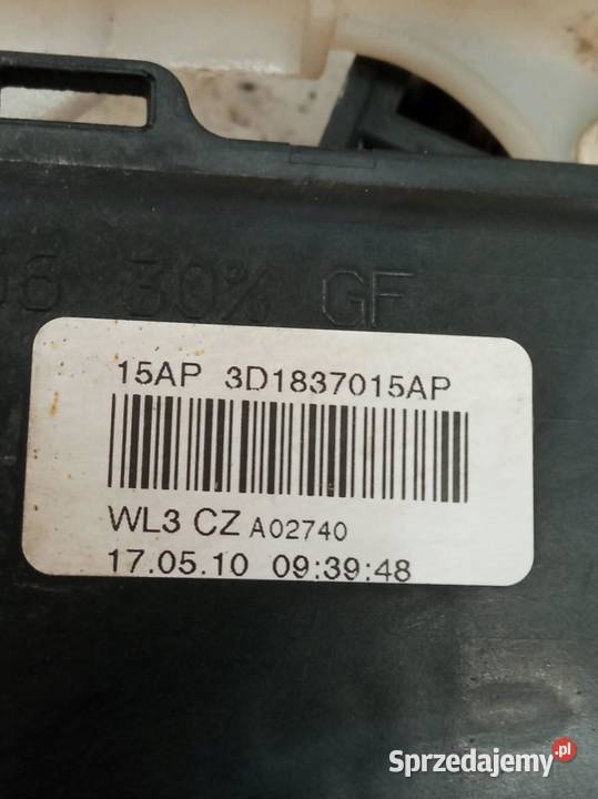 ZAMEK DRZWI LEWY PRZÓD EU 3D1837015AP Volkswagen Rok produkcji 2010