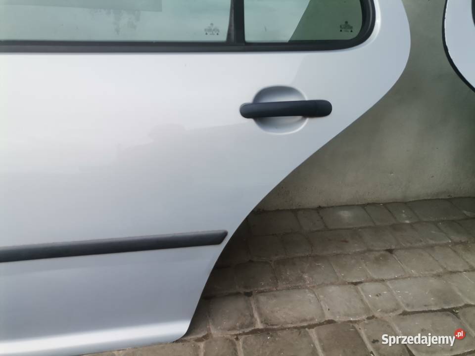VOLKSWAGEN GOLF 4 IV 5D DRZWI LEWY TYŁ Nowy Sącz