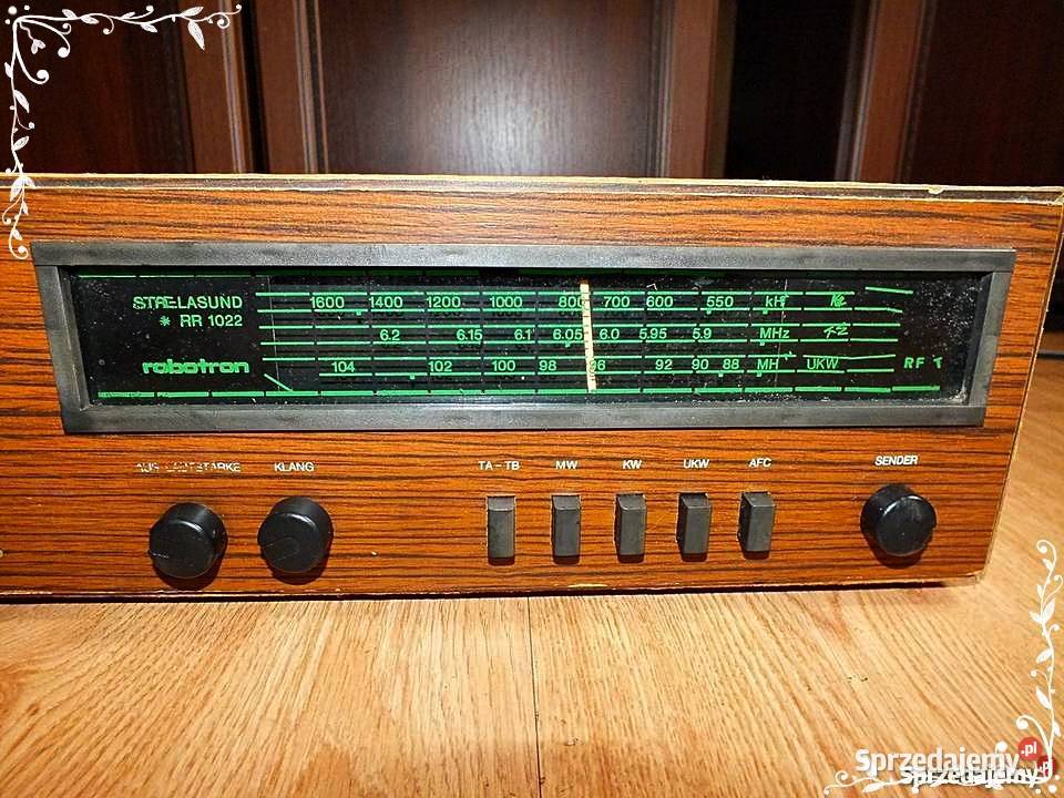 Stare radio Robotron z lat 7080tych kolekcjonera Żary