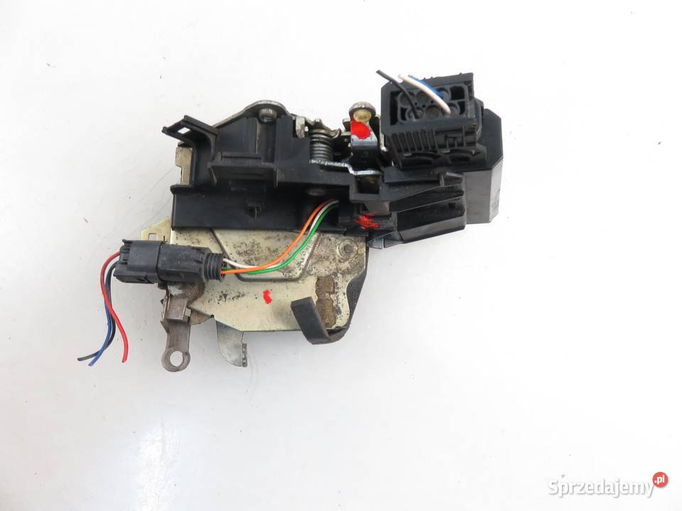 ZAMEK LEWY PRZEDNI BMW 5 Touring E39 osobowe Zamki, wkładki i kluczyki