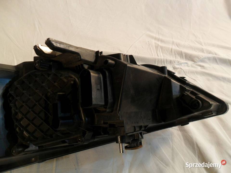 Audi A1 8X S1 Xenon Lampa Prawy Prawa LED Nowy Tomyśl