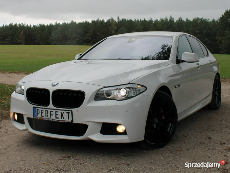 BMW 520 F10 M PAKIET 20 D 184 Automat CZYTA Znak wielofunkcyjna kierownica Zielenin