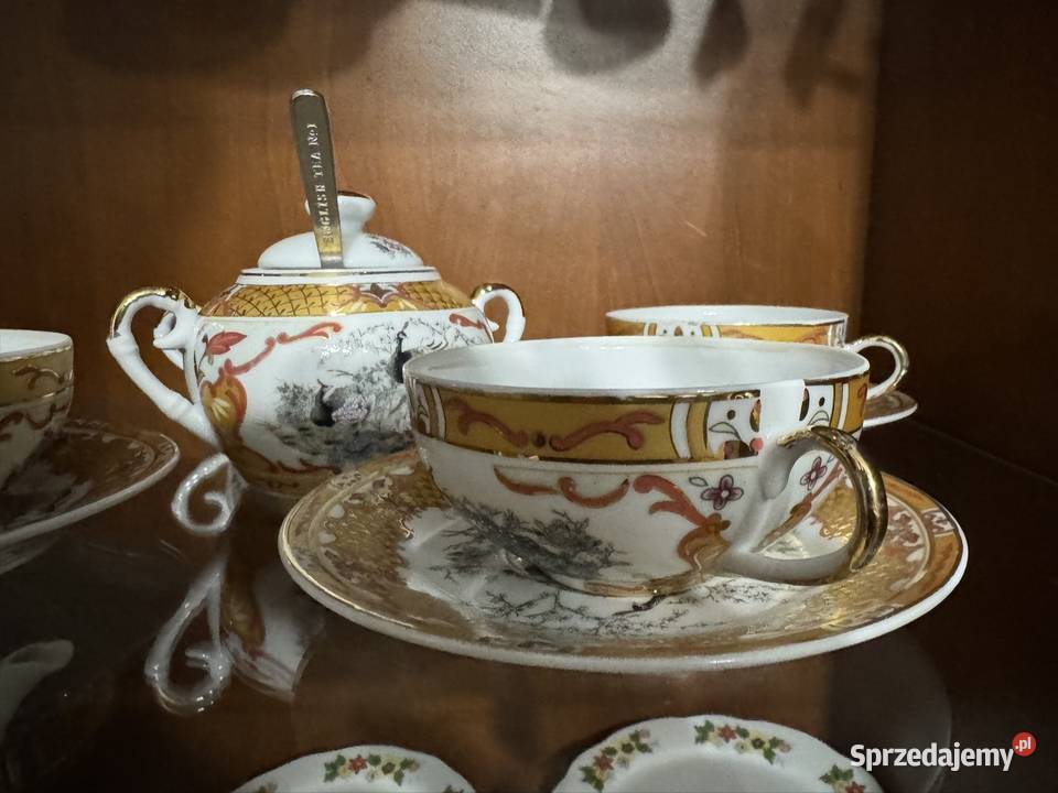 Serwis do herbaty z czasów PRL lata 80 porcelana Częstochowa