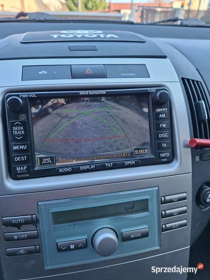 COROLLA VERSO isofix