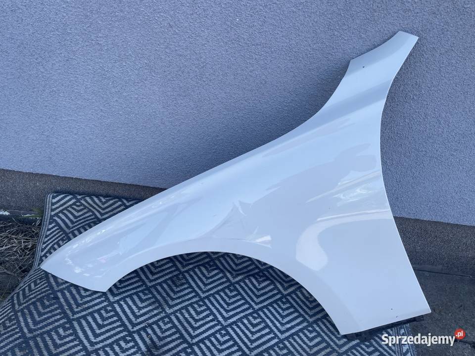 Błotnik BMW F30 F31 lewy przód A300