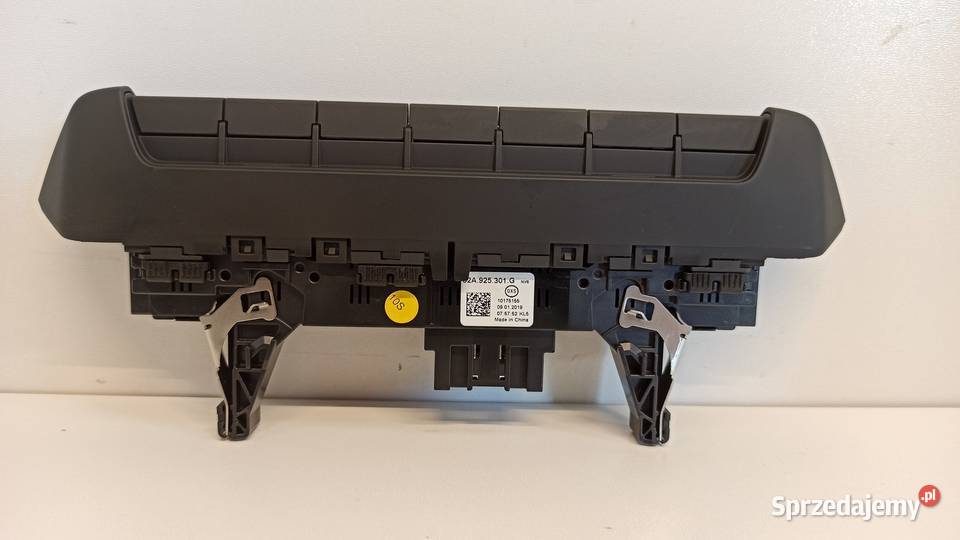 AUDI A1 82A PANEL PRZEŁĄCZNIK ESP 82A925301G osobowe