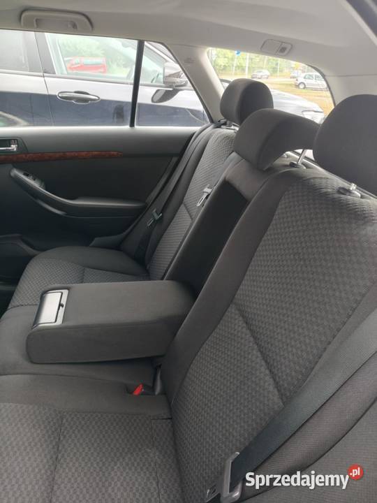 Toyota avensis pomorskie Rumia