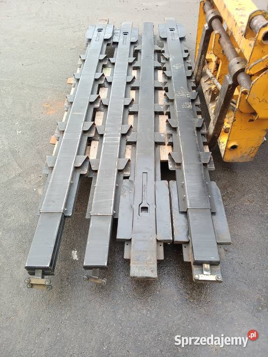 Plandeka dachu Krone ze stelażem naczepa tir małopolskie Gdów