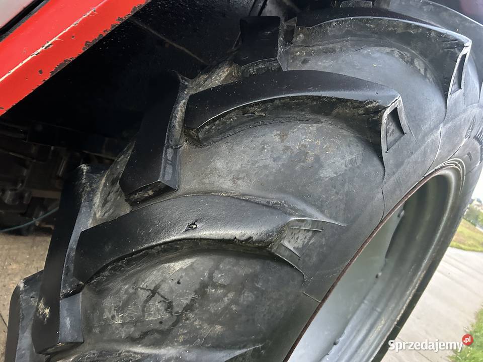 Ciągnik rolniczy traktor Massey Ferguson 3080 Nowy Sącz